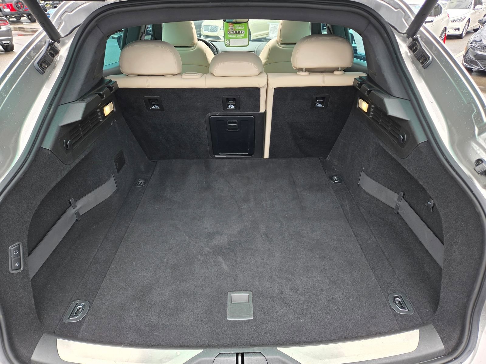 Used 2019 Maserati Levante GranSport image 19