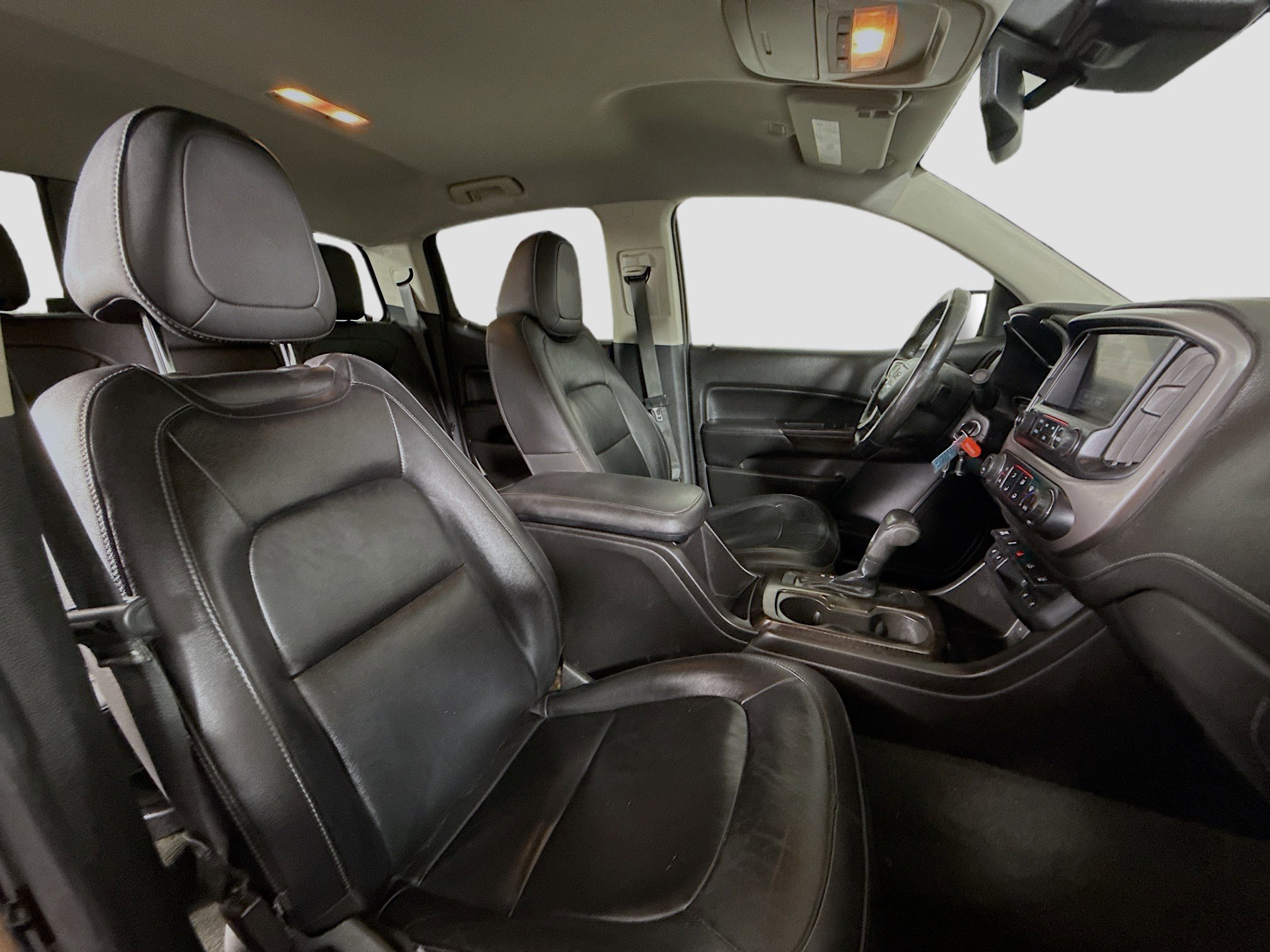 Used 2016 GMC Canyon SLT w/ Driver Alert Package image 28