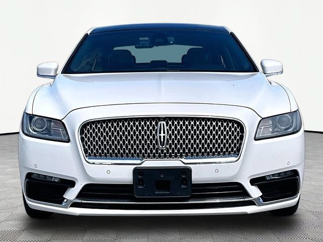 Used 2018 Lincoln Continental Select w/ Continental Climate Package AWD/4WD image 2