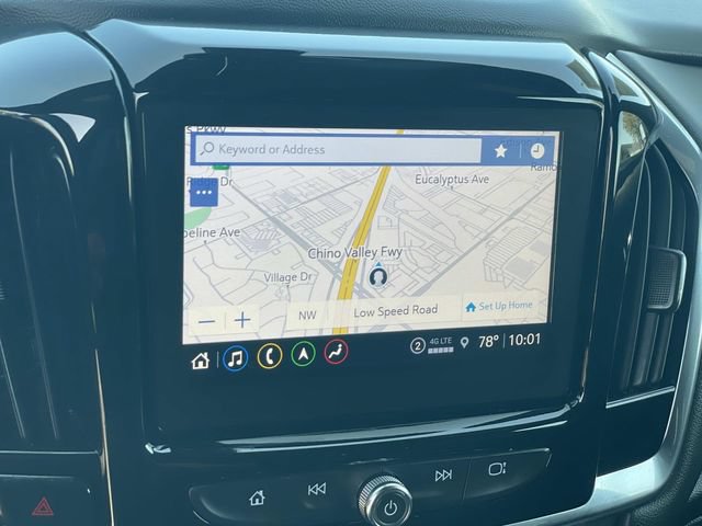 Used 2023 Chevrolet Traverse RS w/ LPO, Floor Liner Package FWD image 12