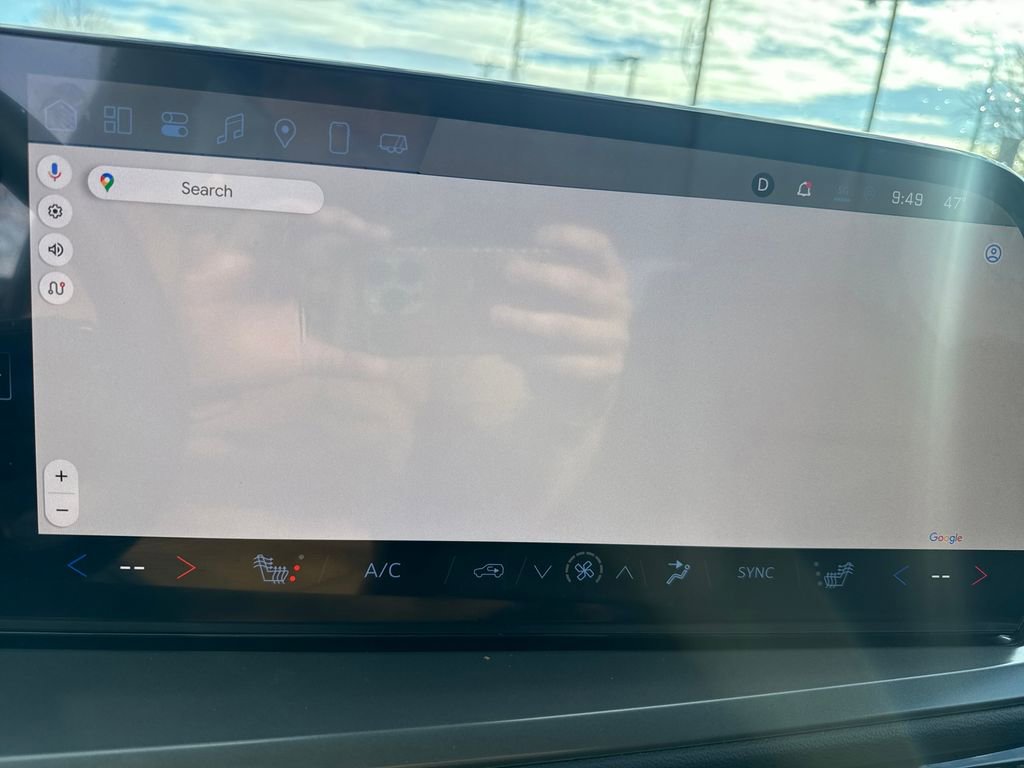 New 2025 Chevrolet Traverse LT w/ Enhanced Driving Package image 19