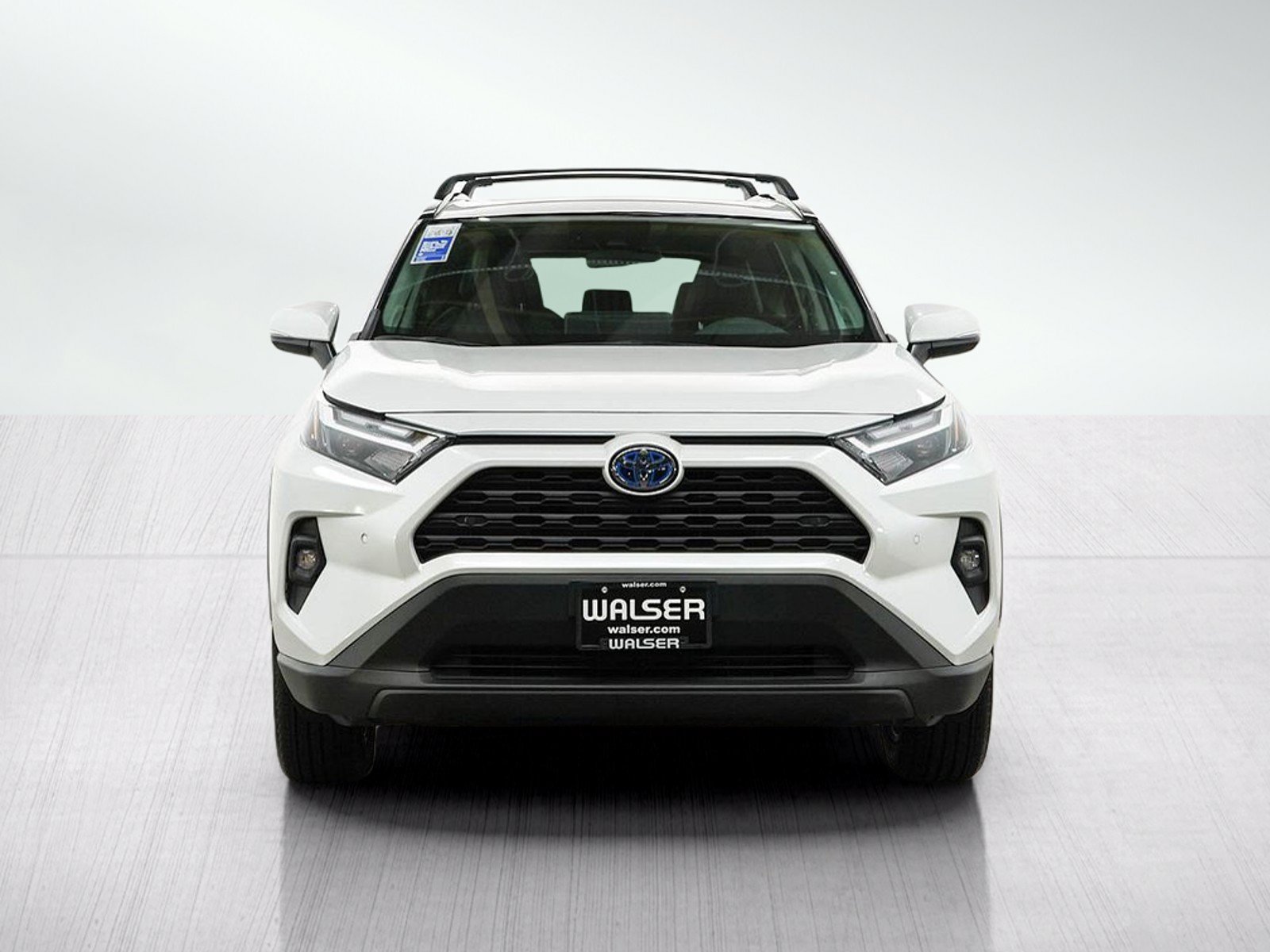 Used 2023 Toyota RAV4 XLE Premium AWD/4WD image 8