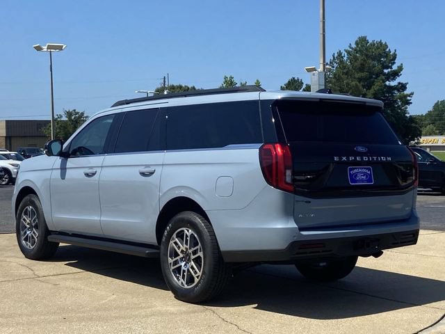 New 2026 Ford Expedition Max Active RWD image 4