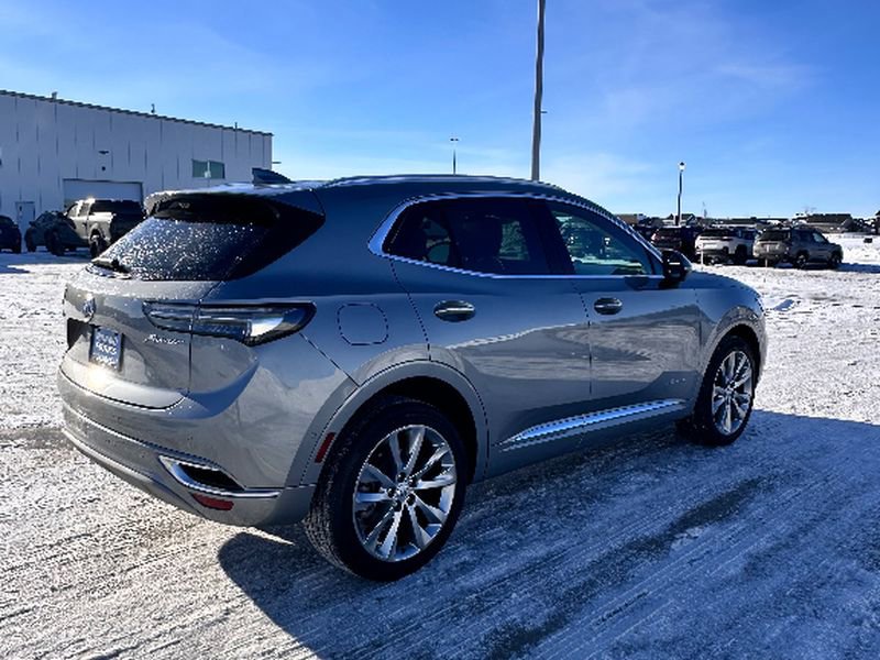 Used 2023 Buick Envision Avenir image 5