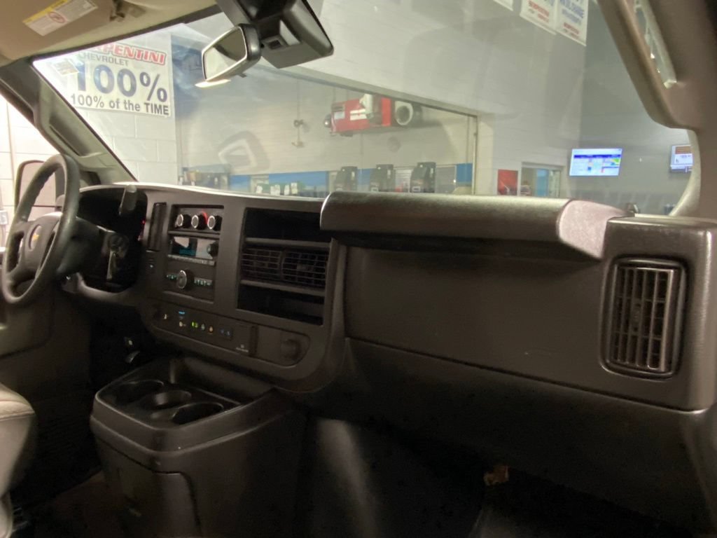 Used 2019 Chevrolet Express 3500 LT w/ LT Preferred Equipment Group RWD image 30