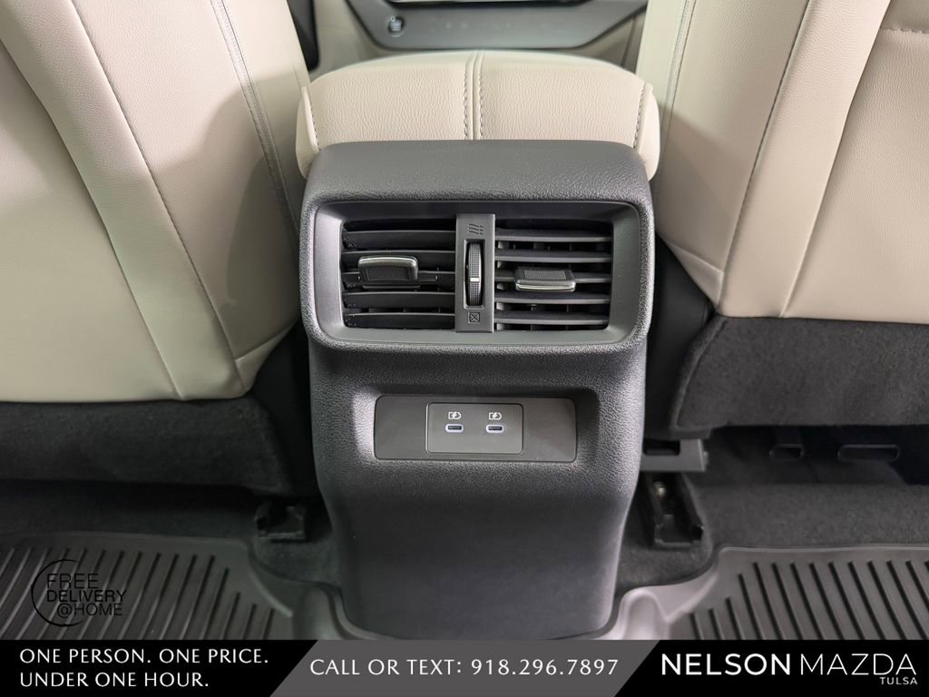 Used 2025 Nissan Murano SL image 43