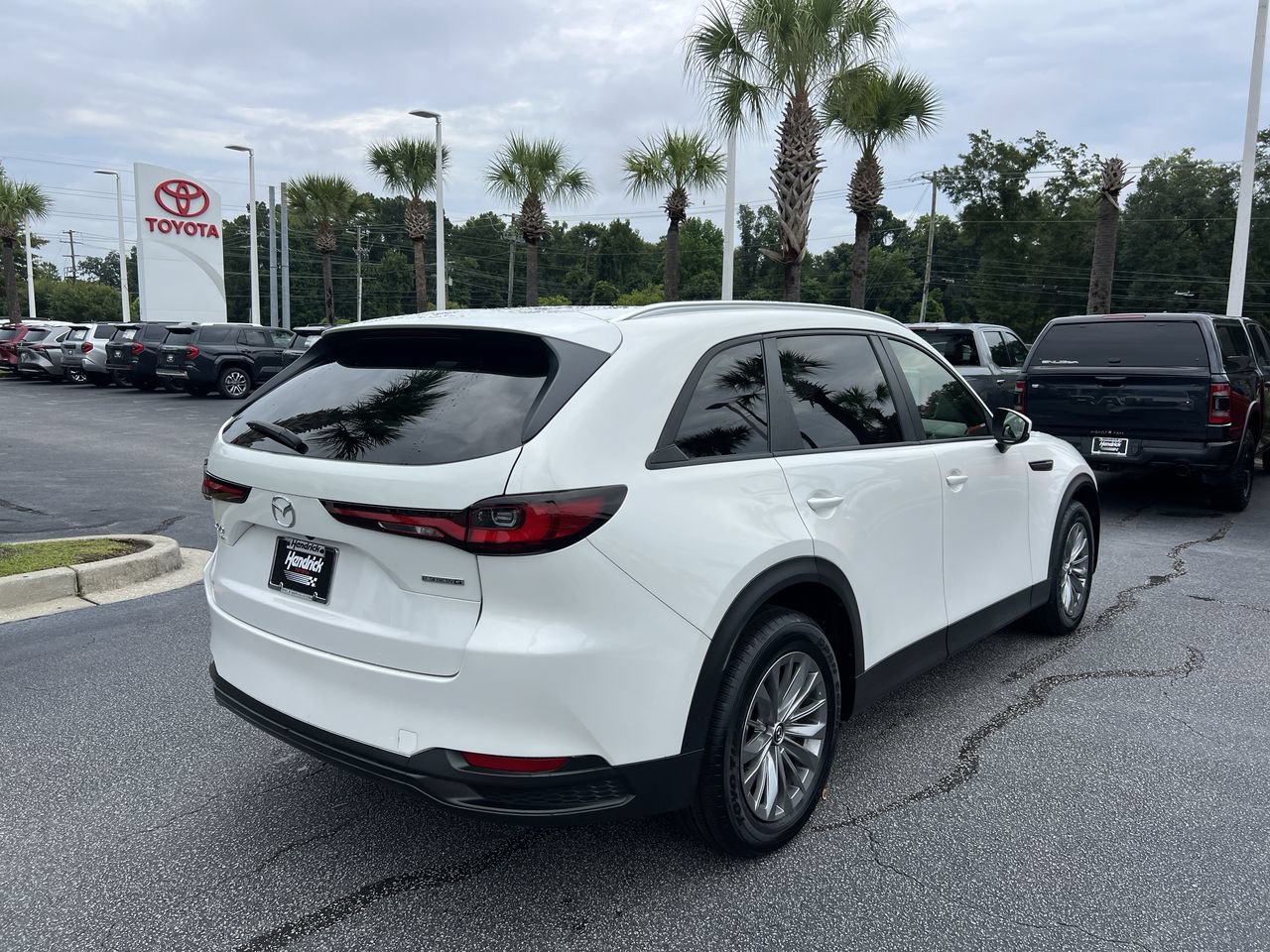 Used 2024 MAZDA CX-90 3.3 Turbo w/ Select Package AWD/4WD image 10