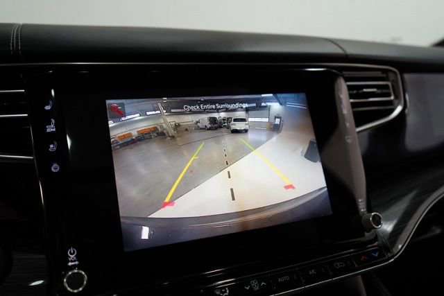 Used 2022 Jeep Wagoneer Series III w/ Premium Group I image 28