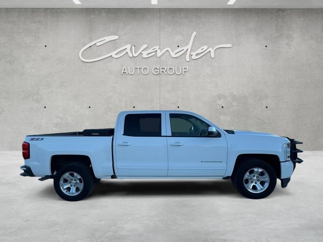 Used 2017 Chevrolet Silverado 1500 LT w/ All Star Edition AWD/4WD image 17