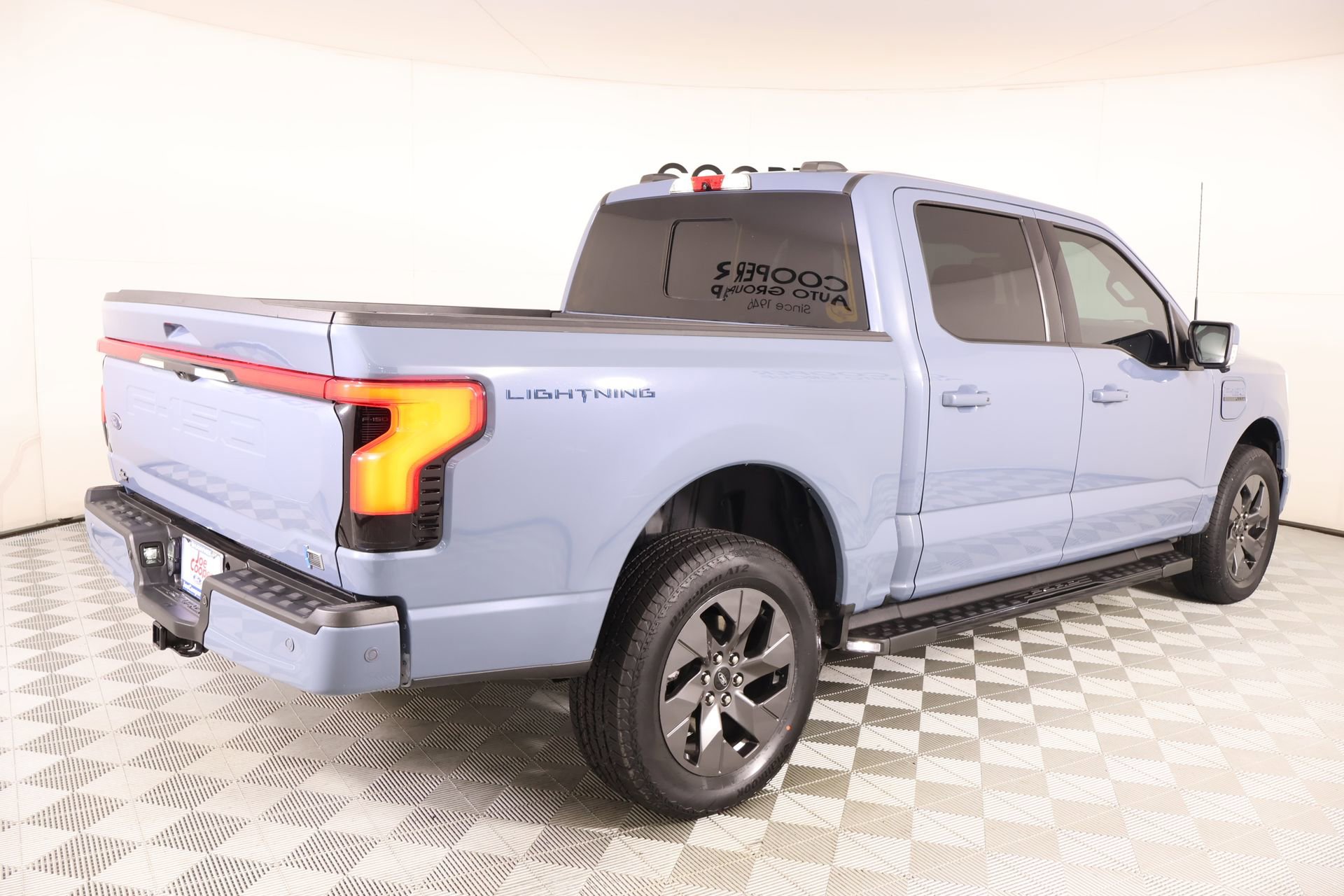 Used 2023 Ford F150 Lightning Lariat w/ Equipment Group 511A High image 21