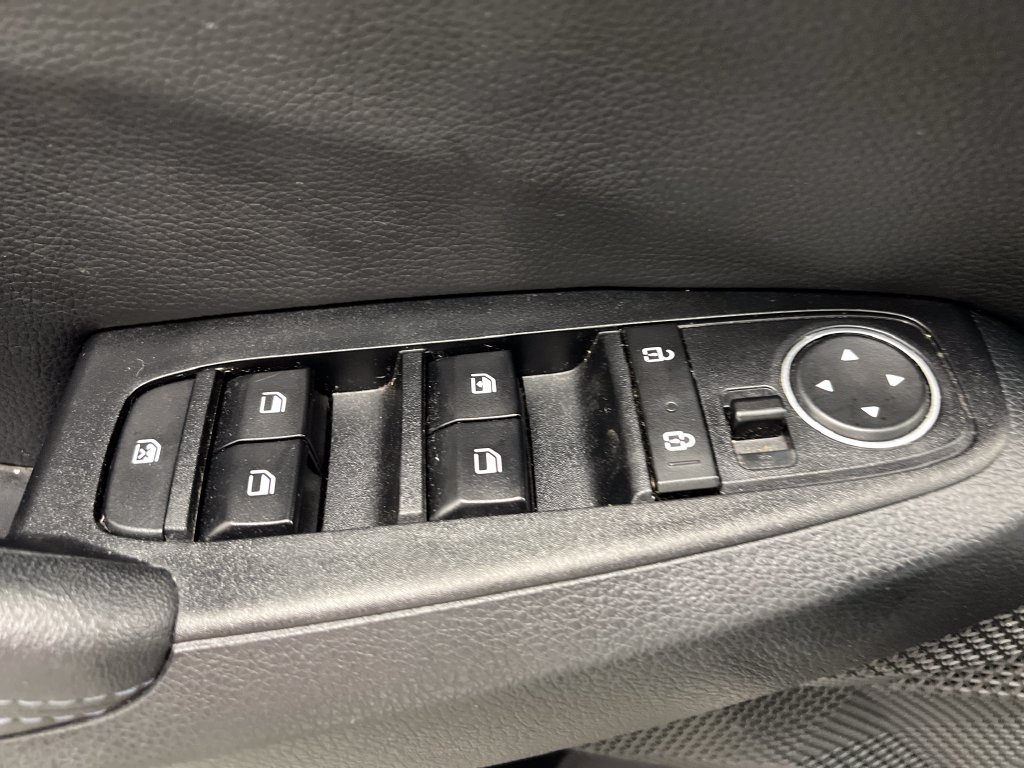 Used 2023 Kia Seltos S w/ Navigation Package AWD/4WD image 15