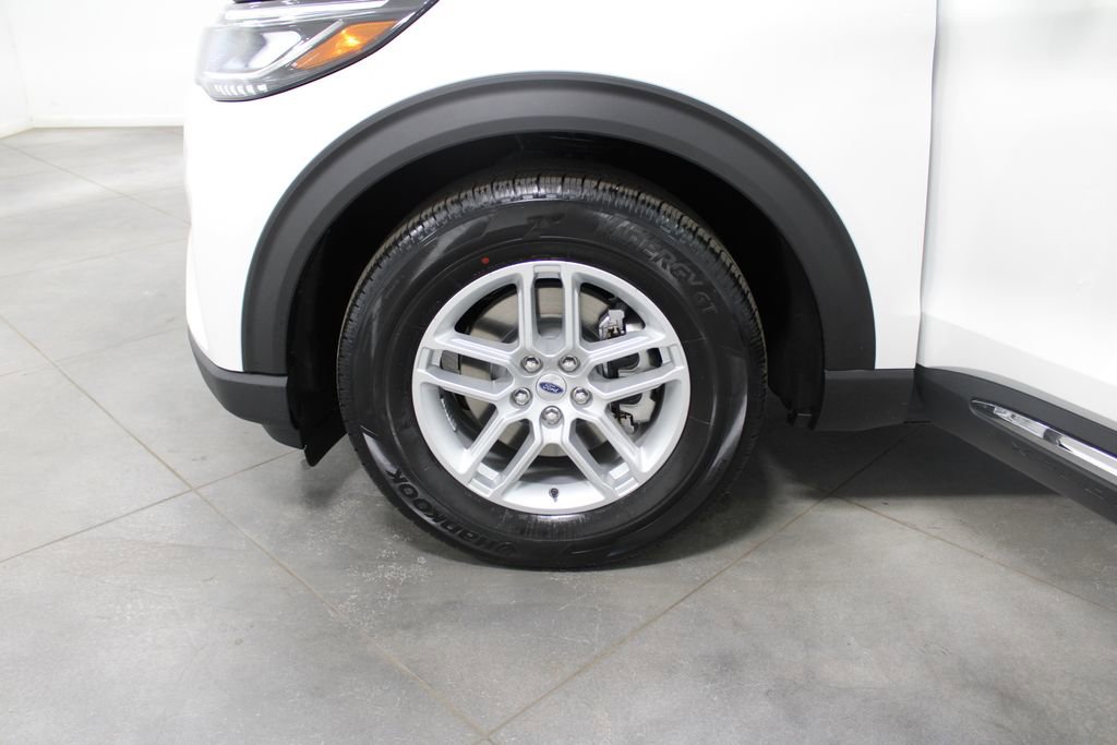 New 2025 Ford Explorer Active w/ Active Comfort Package image 55