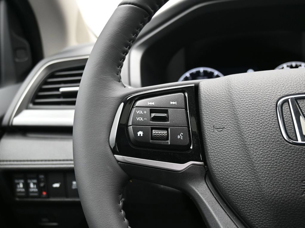 Certified 2026 Honda Odyssey EX-L image 47