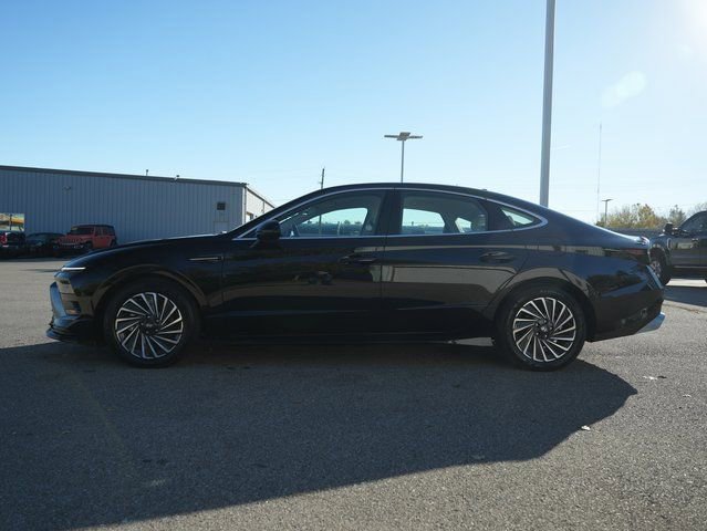 Used 2024 Hyundai Sonata SEL image 4