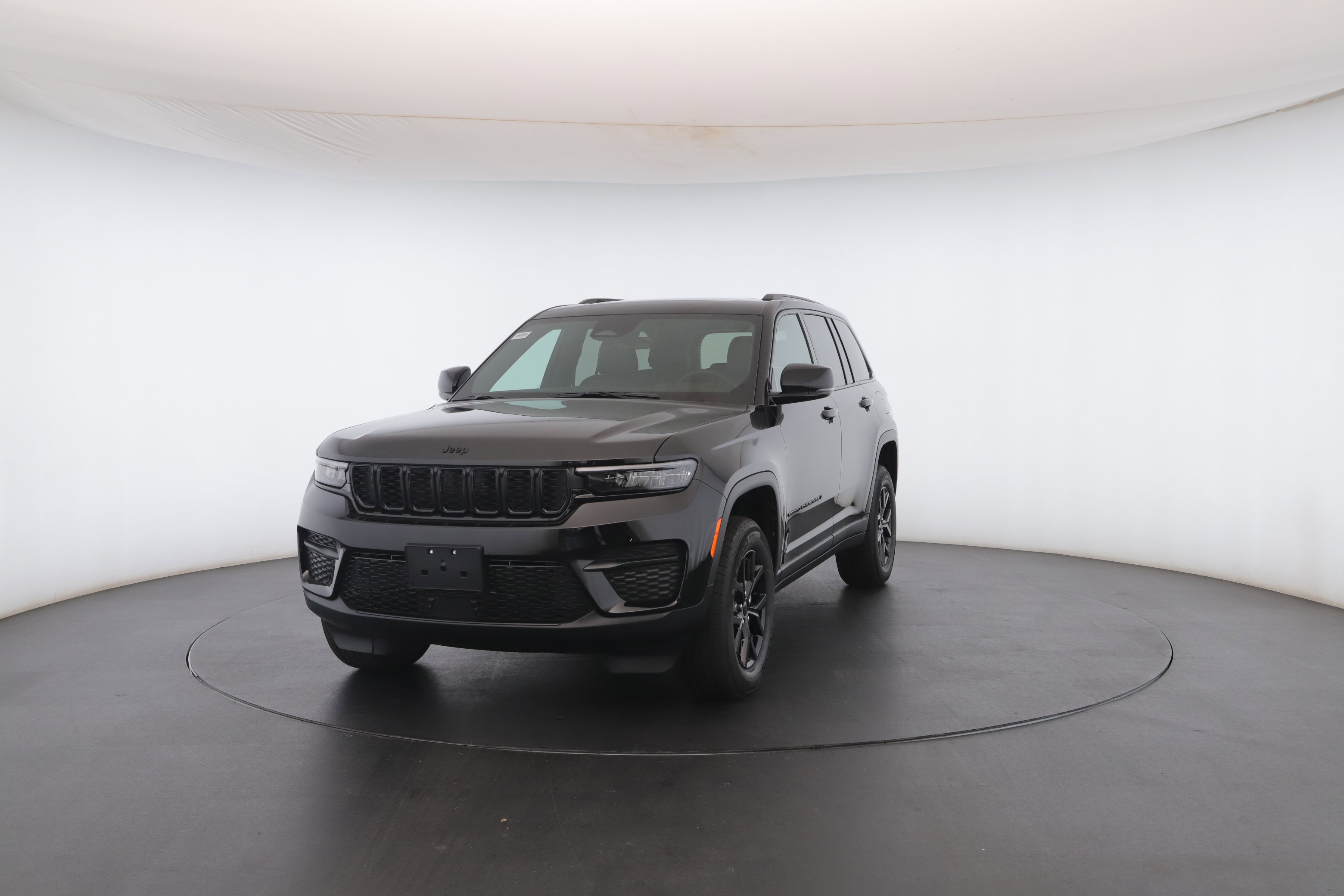 New 2025 Jeep Grand Cherokee Altitude image 37