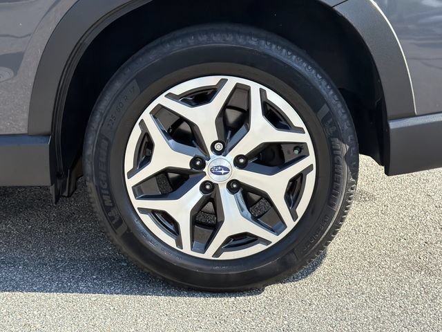 Used 2020 Subaru Forester Premium AWD/4WD image 21