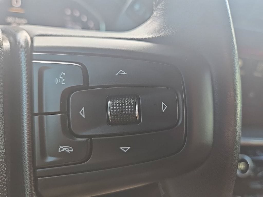 Used 2025 GMC Sierra 3500 Denali Ultimate AWD/4WD image 17