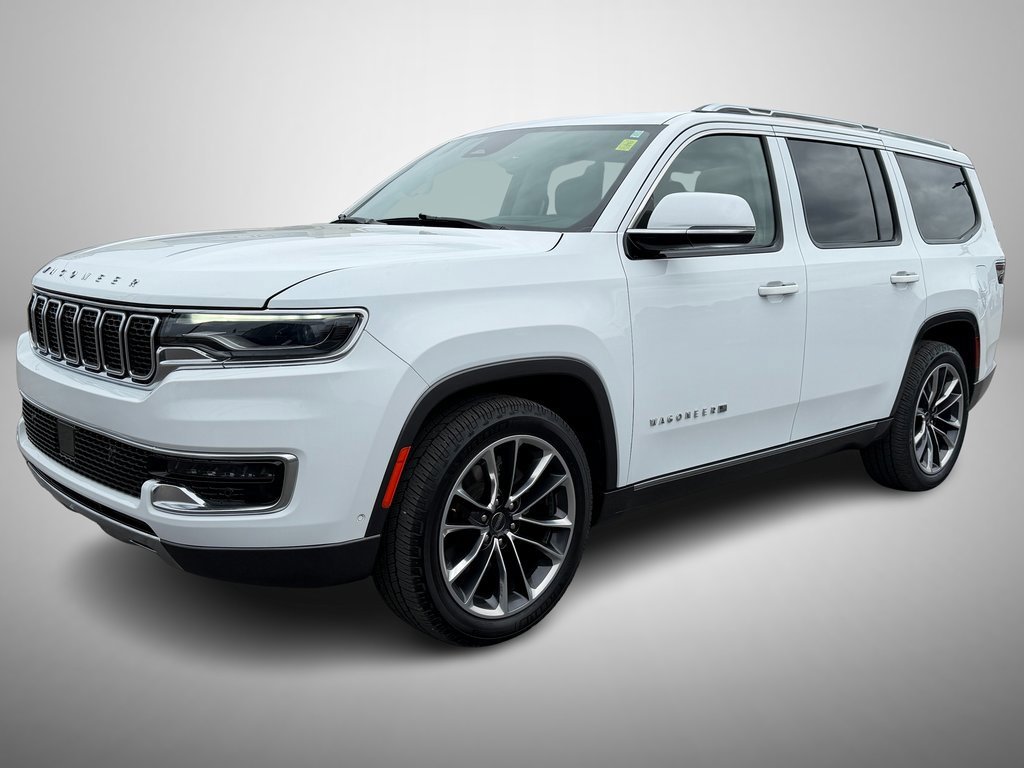 Used 2022 Jeep Wagoneer Series III w/ Premium Group I image 2