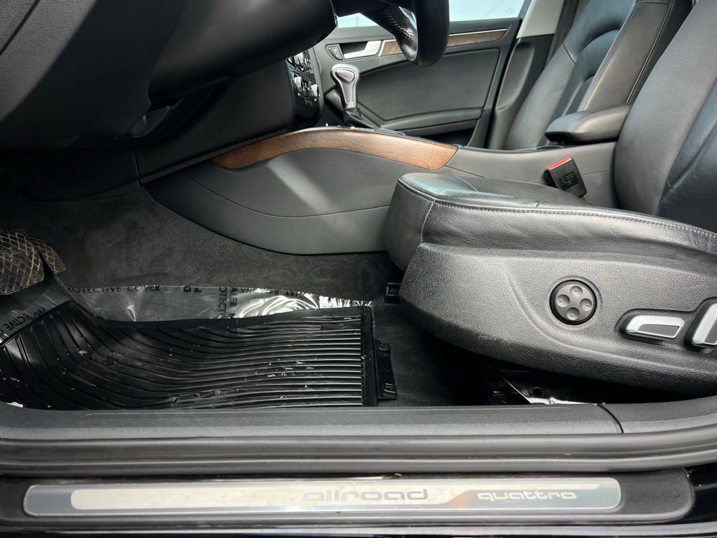 Used 2015 Audi A4 Premium image 36