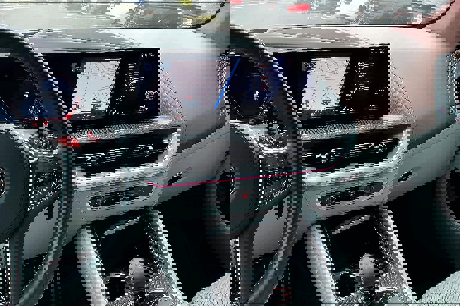 Used 2025 BMW XM image 9