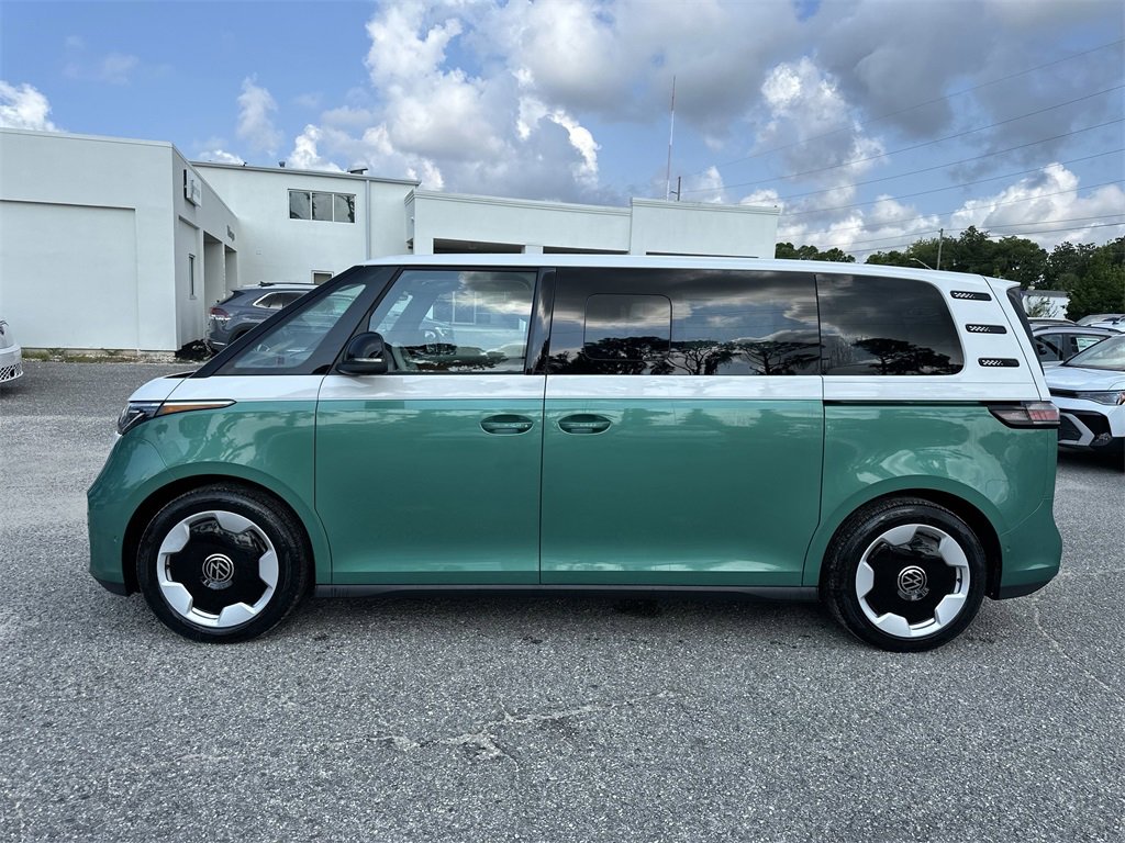 New 2025 Volkswagen ID. Buzz Pro S Plus image 4