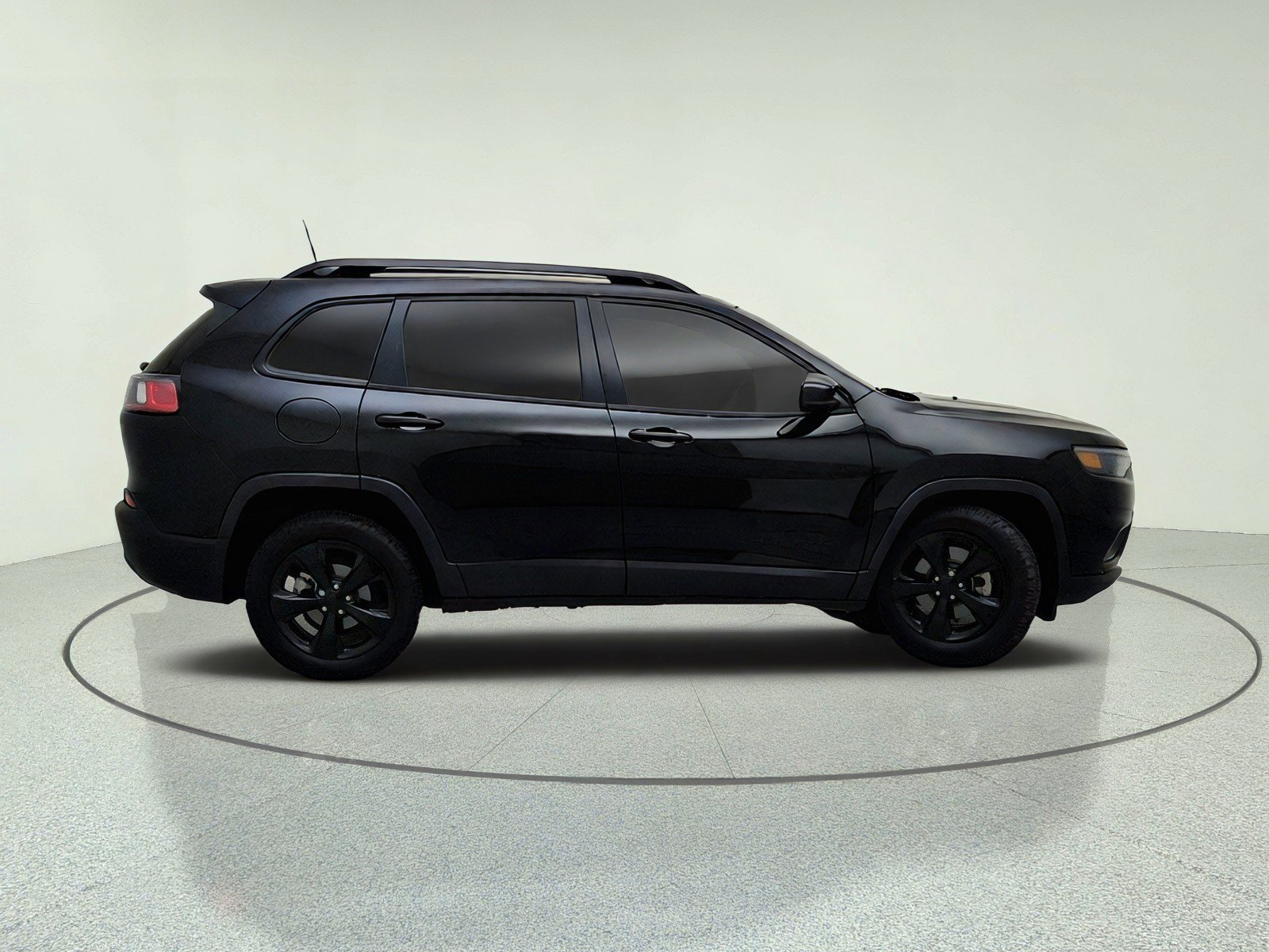 Used 2021 Jeep Cherokee Latitude Plus FWD image 7