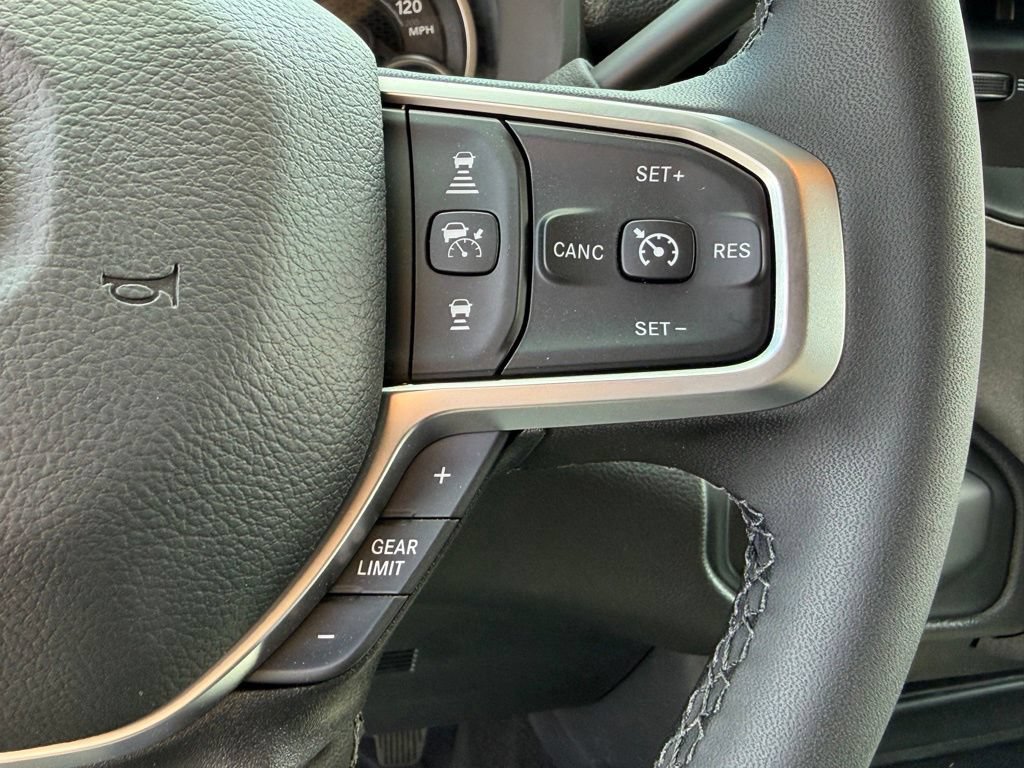 New 2026 RAM 3500 Tradesman AWD/4WD image 17