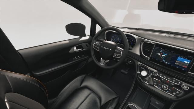 New 2027 Chrysler Pacifica Limited AWD/4WD image 22