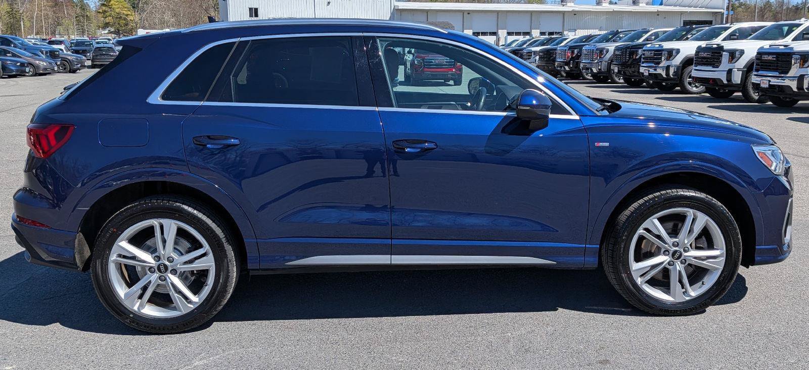 Used 2023 Audi Q3 2.0T Premium Plus AWD/4WD image 7