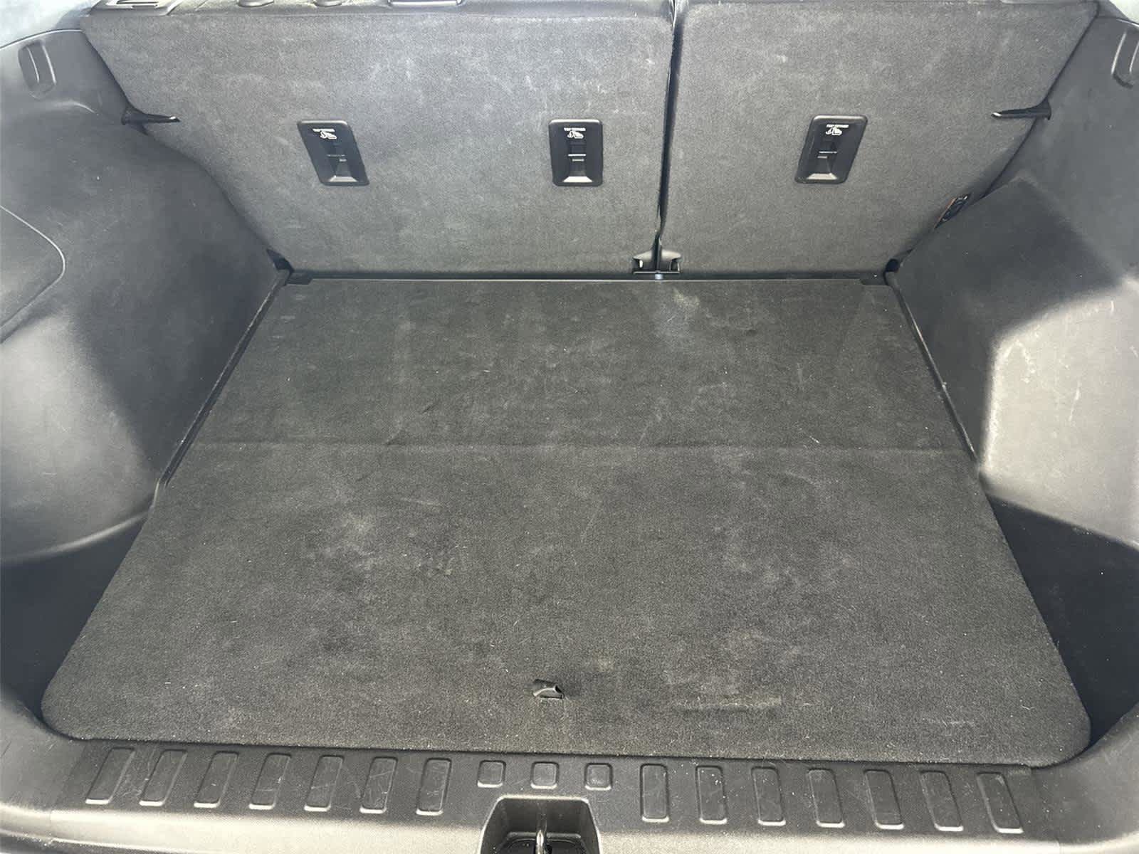 Used 2018 Chevrolet Equinox LT image 15