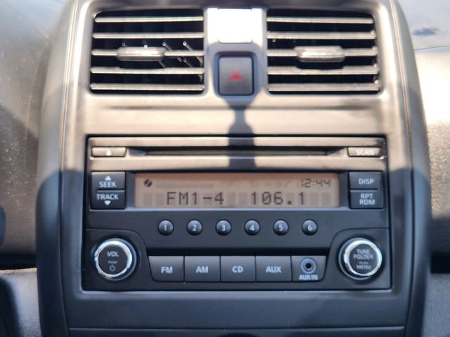 Used 2016 Nissan Versa S FWD image 17