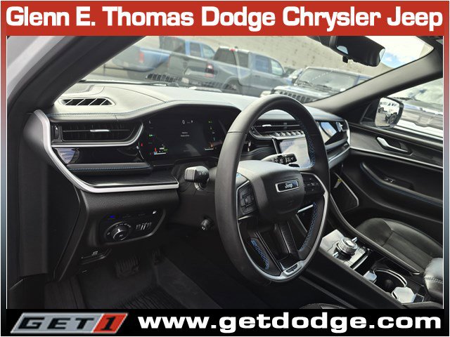 Certified 2022 Jeep Grand Cherokee Trailhawk w/ Advanced Protech Group II image 12