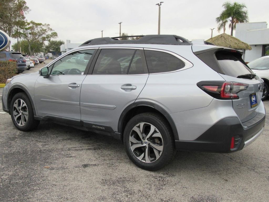 Used 2020 Subaru Outback Limited image 8
