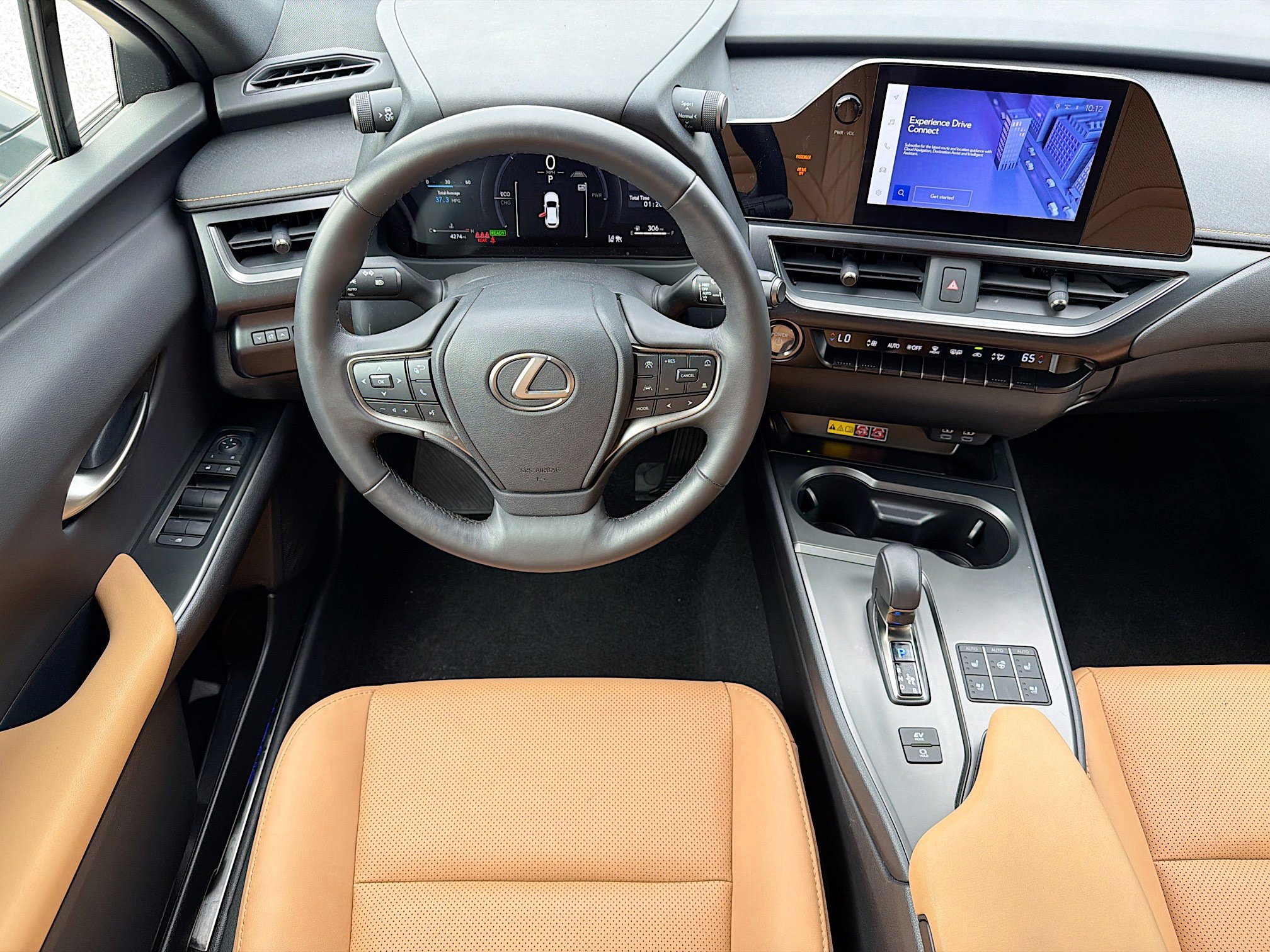 Used 2025 Lexus UX 300h FWD image 17