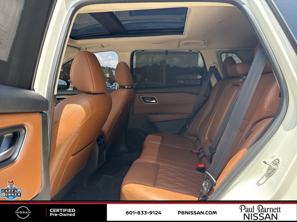 Certified 2024 Nissan Rogue Platinum w/ Platinum Premium Package FWD image 29