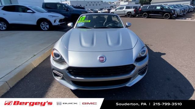 Used 2018 FIAT 124 Spider Lusso w/ Convenience Group RWD image 3
