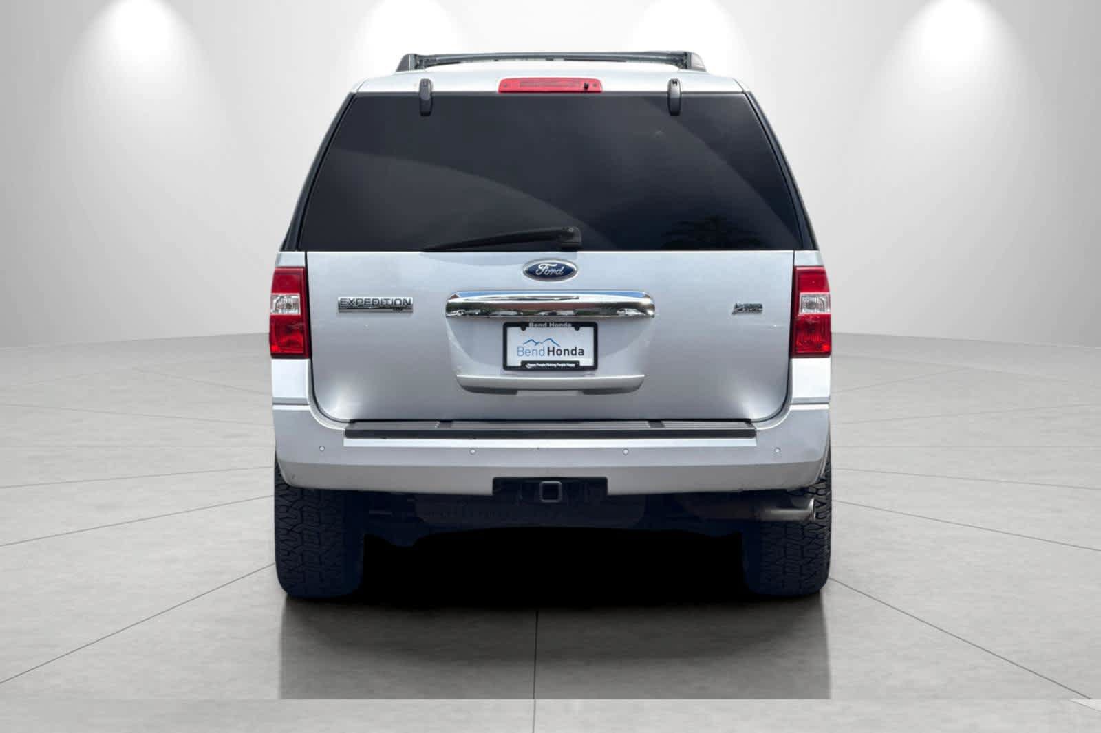 Used 2013 Ford Expedition XLT w/ HD Trailer Tow Pkg AWD/4WD image 7