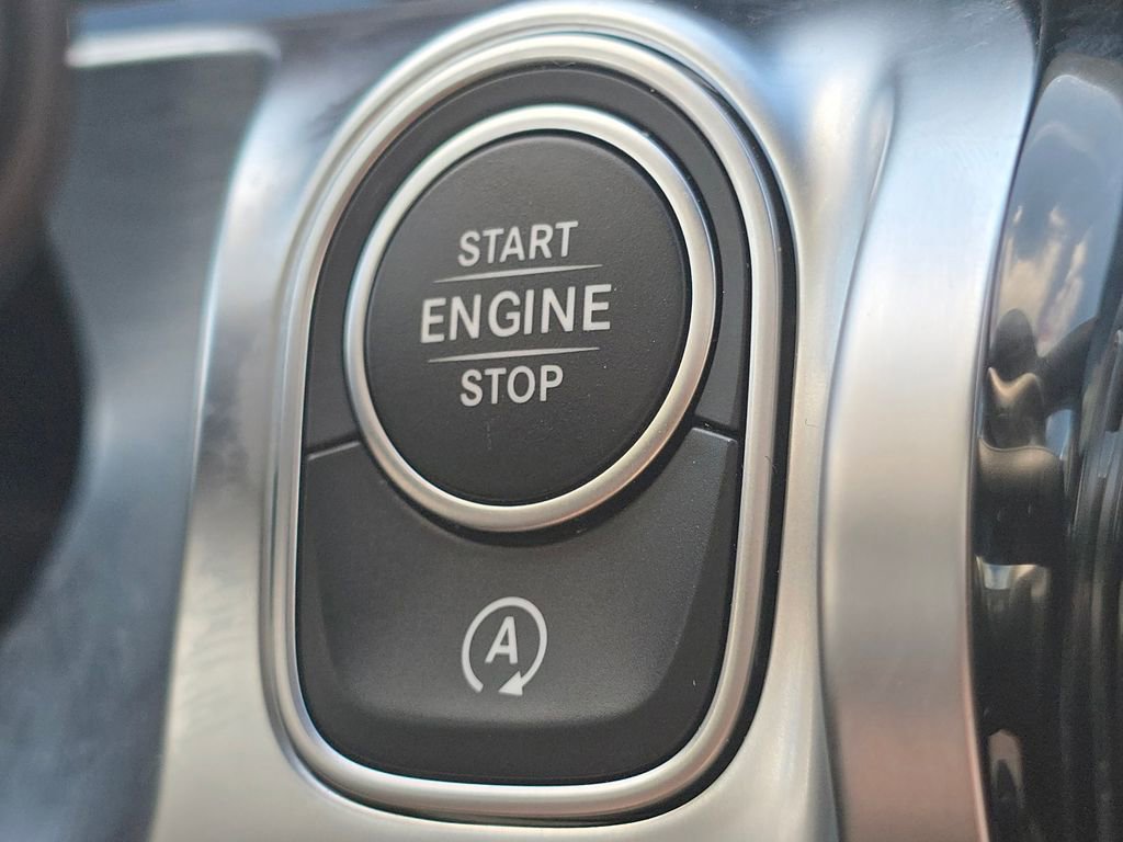Certified 2026 Mercedes-Benz GLB 250 4MATIC image 37