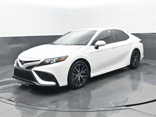 Used 2024 Toyota Camry SE image 22
