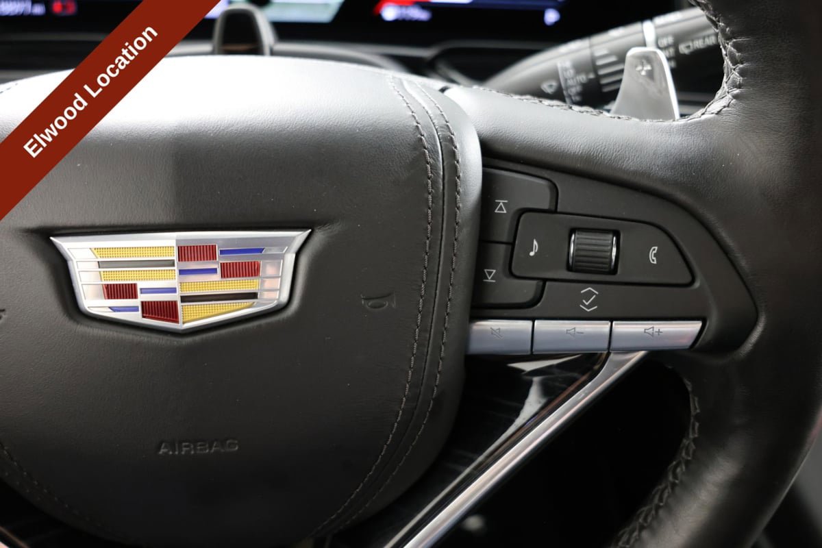 Used 2023 Cadillac Escalade V AWD/4WD image 31
