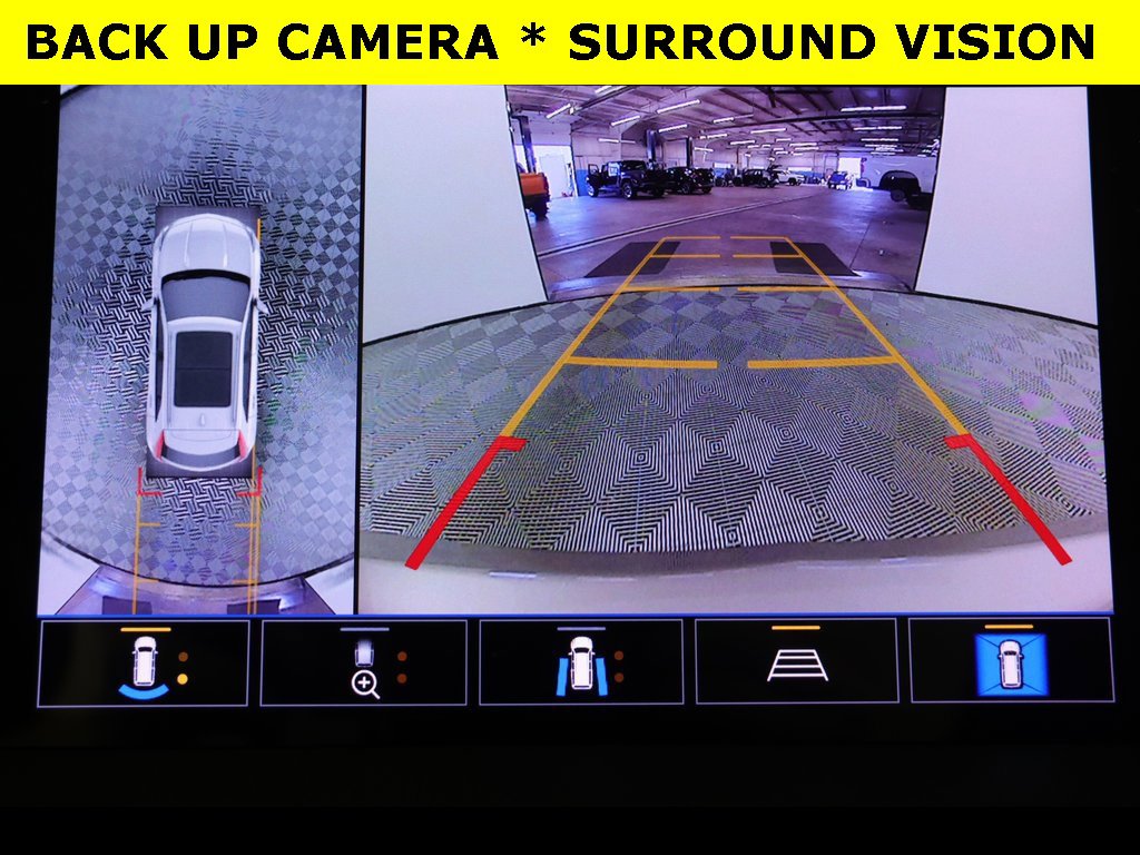 Used 2022 Cadillac XT4 Sport image 14