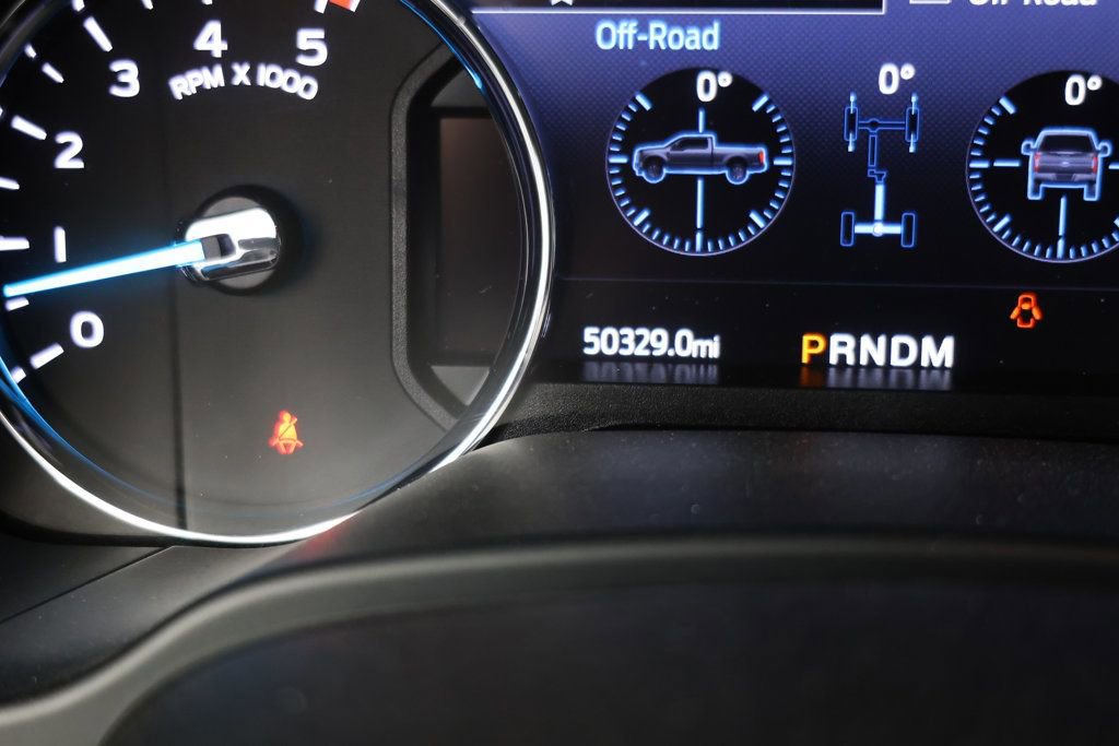 Used 2020 Ford F350 Platinum w/ FX4 Off-Road Package image 12