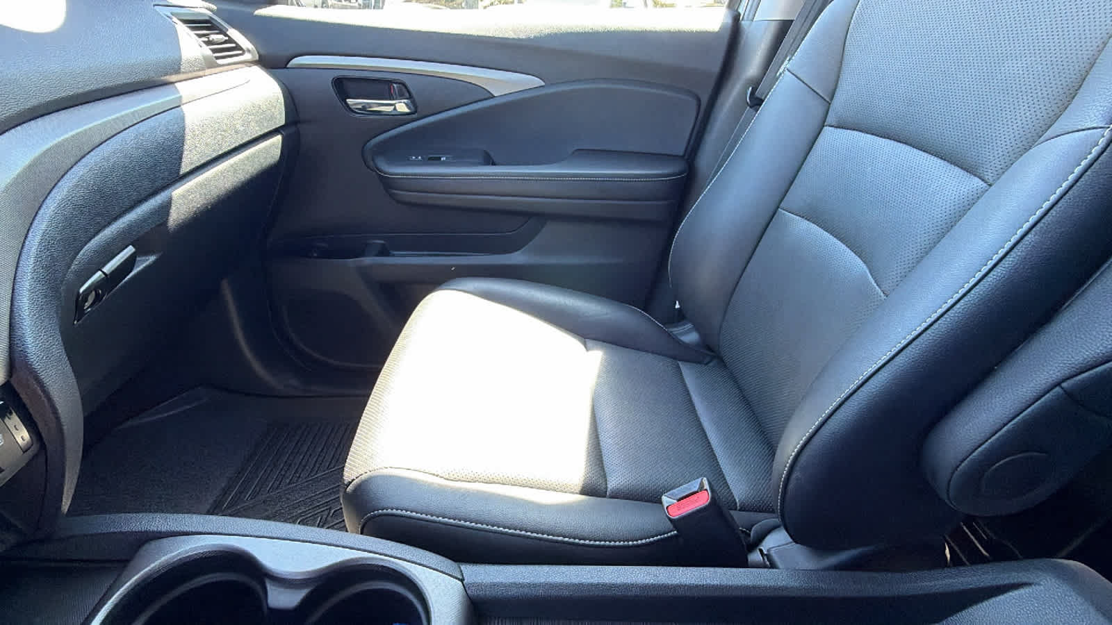 Used 2022 Honda Ridgeline RTL image 12