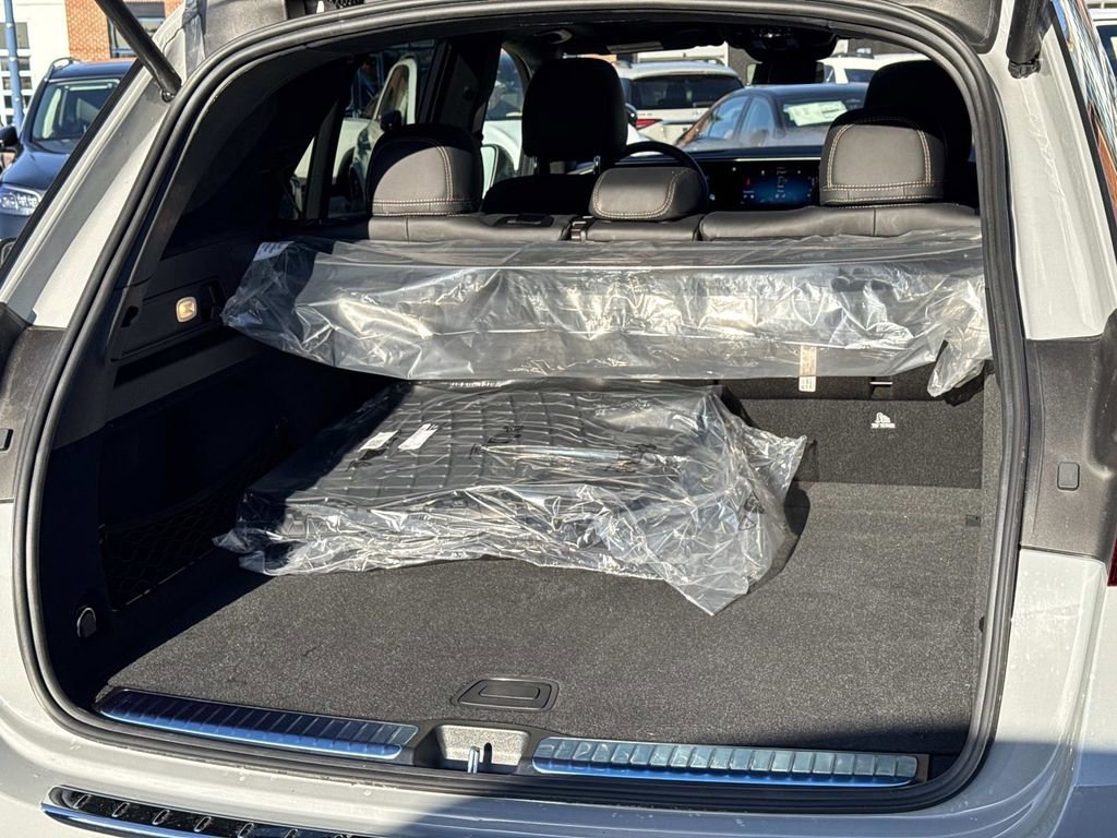 New 2026 Mercedes-Benz GLE 63 AMG S image 6