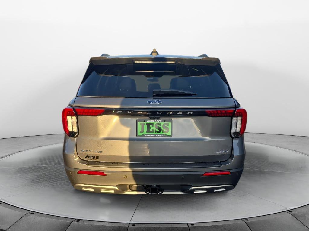 New 2026 Ford Explorer Active w/ Active Comfort Package image 4