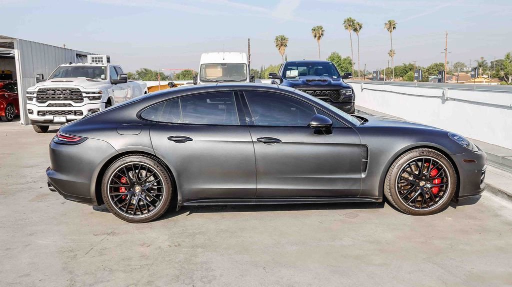 Used 2019 Porsche Panamera GTS image 13