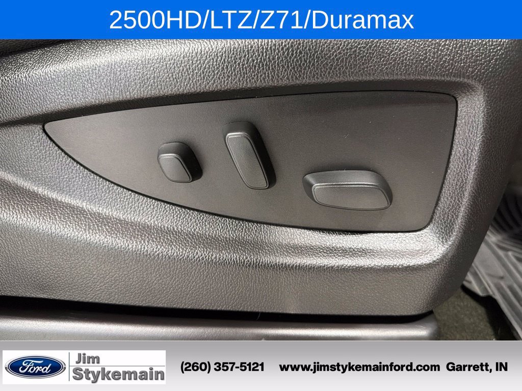 Used 2017 Chevrolet Silverado 2500 LTZ w/ Duramax Plus Package AWD/4WD image 37