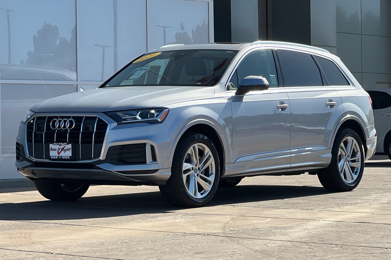 Used 2020 Audi Q7 2.0T Premium Plus w/ Premium Plus Package AWD/4WD image 8