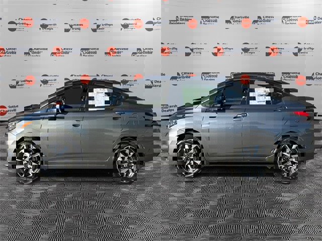 New 2025 Nissan Versa SV w/ Trunk Package image 2