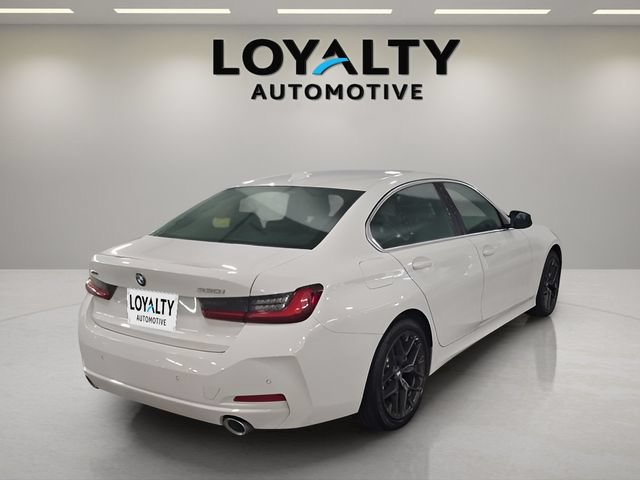 Used 2026 BMW 330i xDrive Sedan AWD/4WD image 5